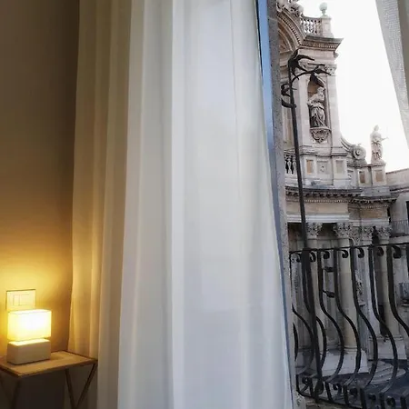 Palazzo La Piana * Catania